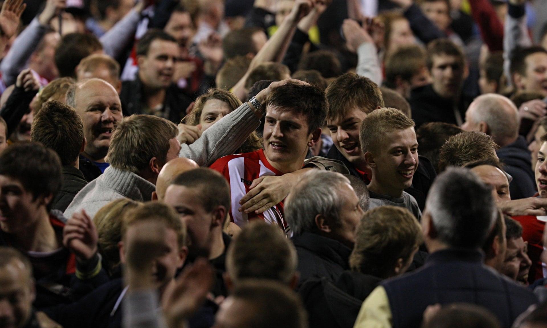 王楚钦爆冲，吴晙诚原地罚站.