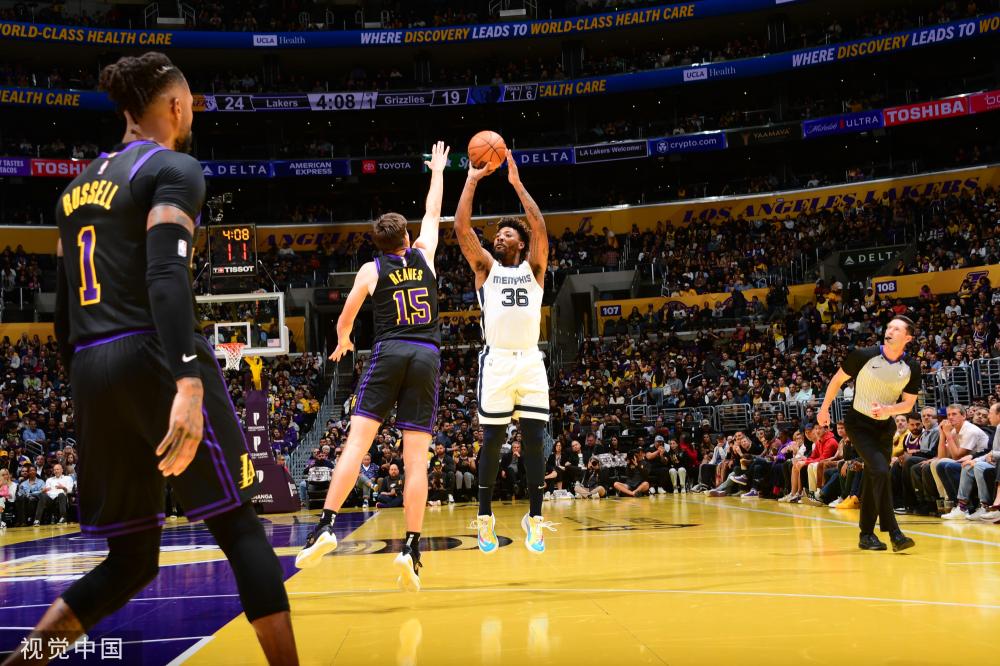 爱他的人 爱他的人