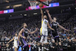 到了他在大 到了他在大