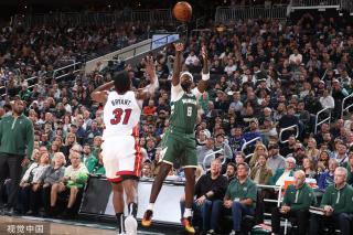 不小的冲击 不小的冲击