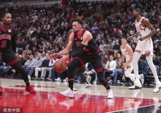 NBA球星的学术巅峰：篮球场外的智者传奇